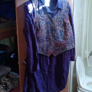 Size 18W Stonebridge 2 piece dress. Purple and Paisley.